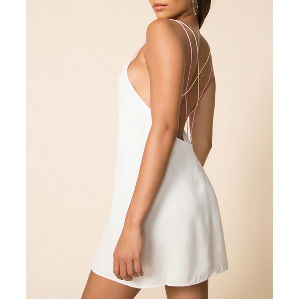 Beautiful, light airy dress!